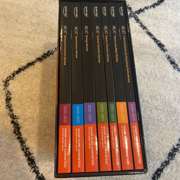 Kaplan MCAT Complete 7-Book Subject Review 2020-2021 - Picture 2 of 6
